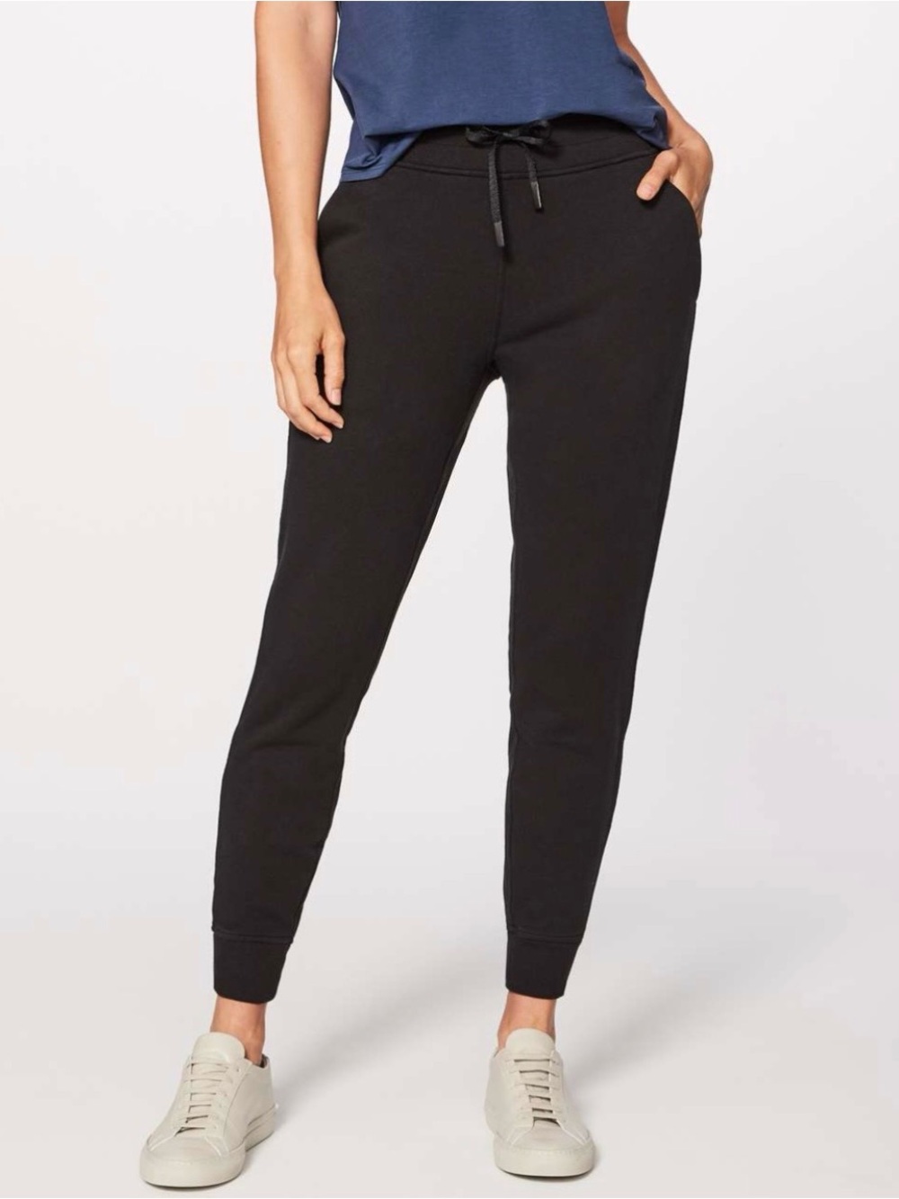 Lululemon Warm Down Jogger 28” Black Sz 4 Loungewear Athleisure Active